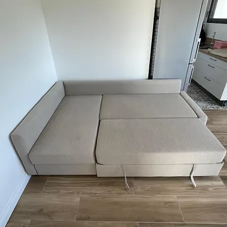 Holiday home Maison Neuve En Centre-ville *